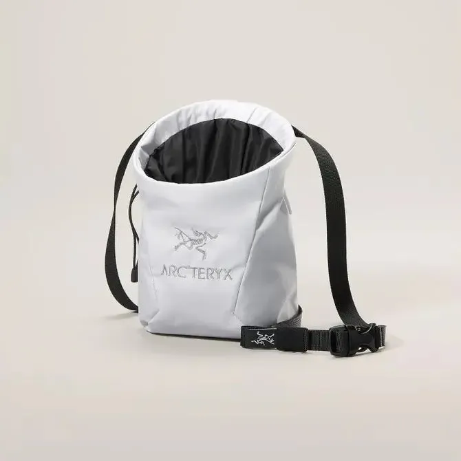 Arcteryx Ion Lightweight Chalk Bag - Solitude