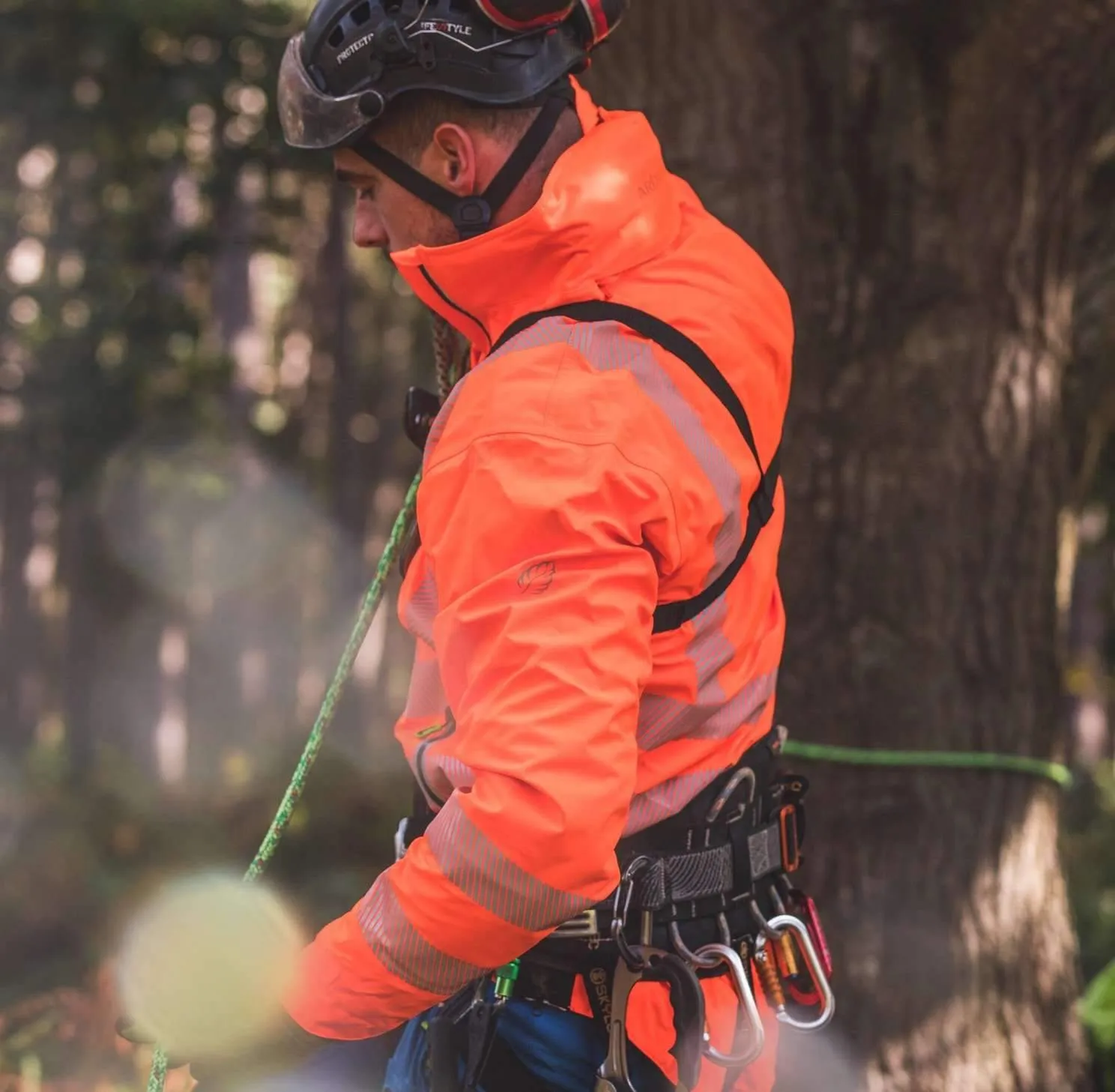 ATHV4400 Arbortec BreatheDry® Waterproof Smock - Hi-Vis Orange