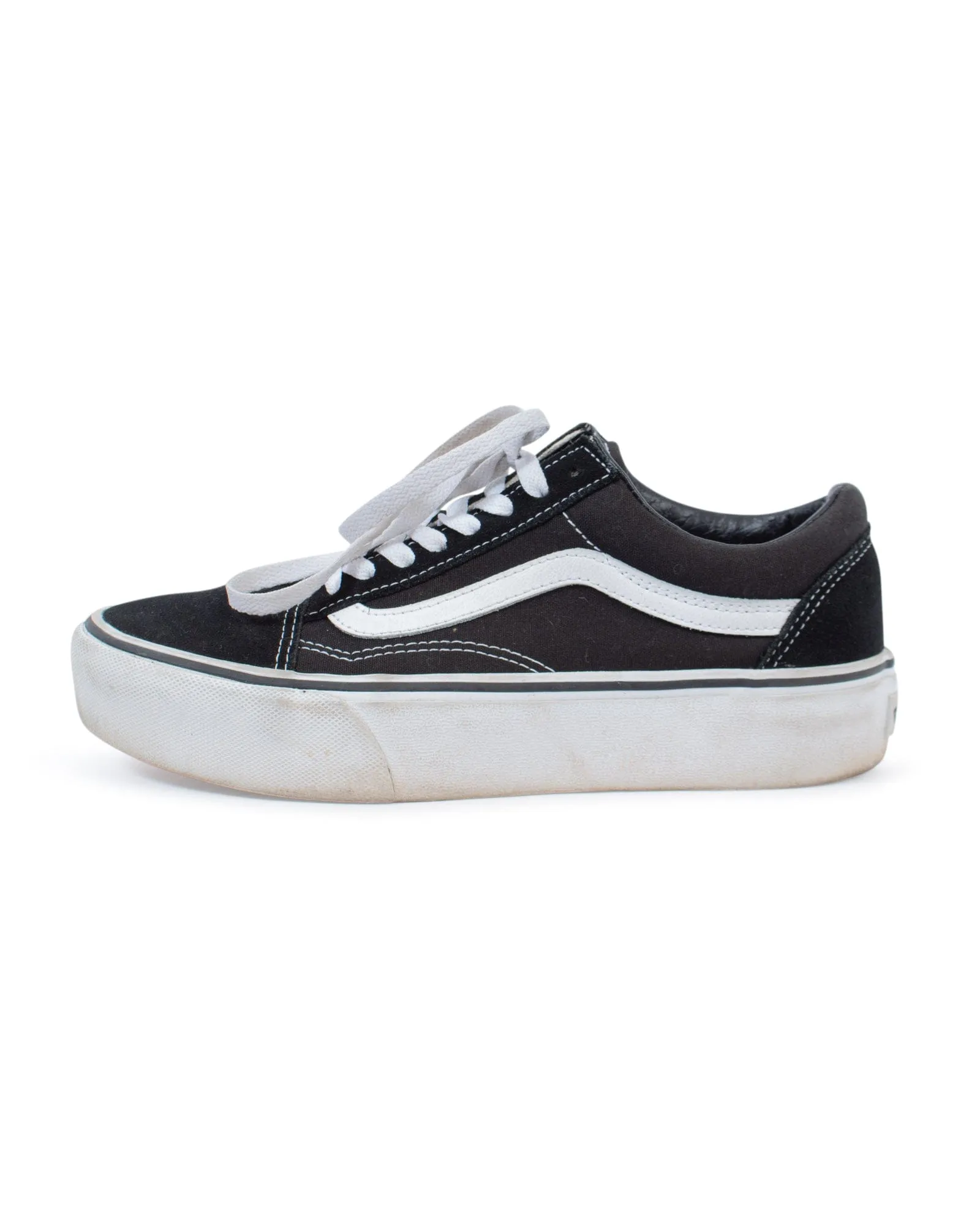 Classic Low Top Sneaker