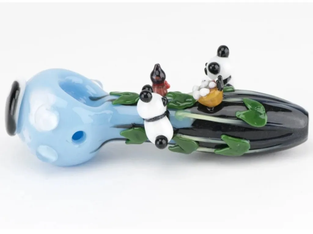 Climbing Pandas Pipe