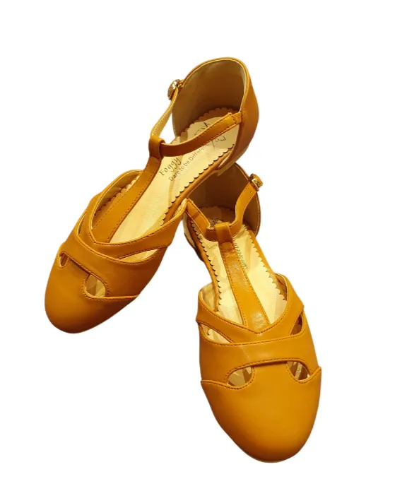 Edith Closed Toe Flat T Bar Shoes In Tan Brown Only  36(3) 39(6) & 40(6.5) Left