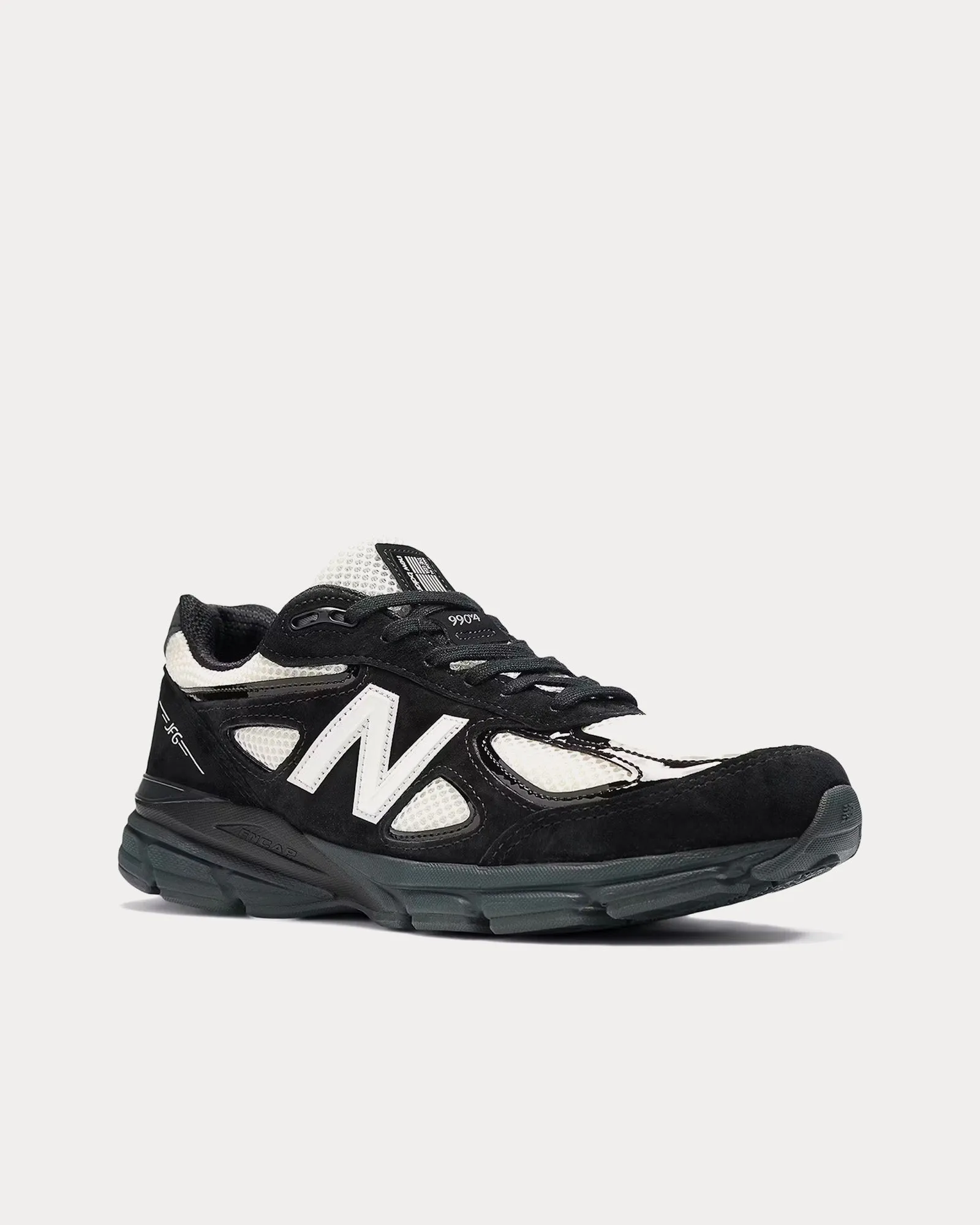 Made in USA 990v4 'Outro' Black / White Low Top Sneakers