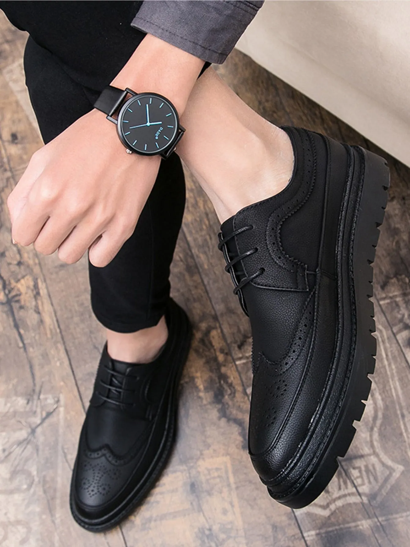 Men Lace-up Front Wingtip Brogue Shoes