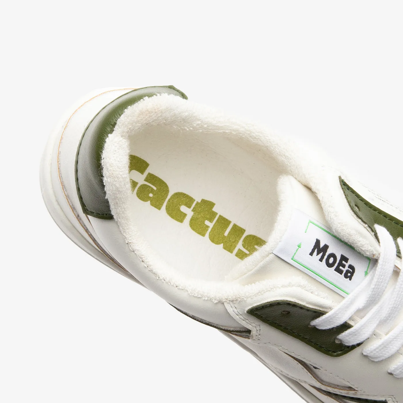 MoEa | GEN1 Cactus Vegan Sneakers | White & Green