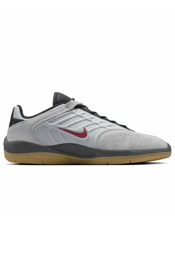 Nike SB Vertebrae TE Skate Shoes