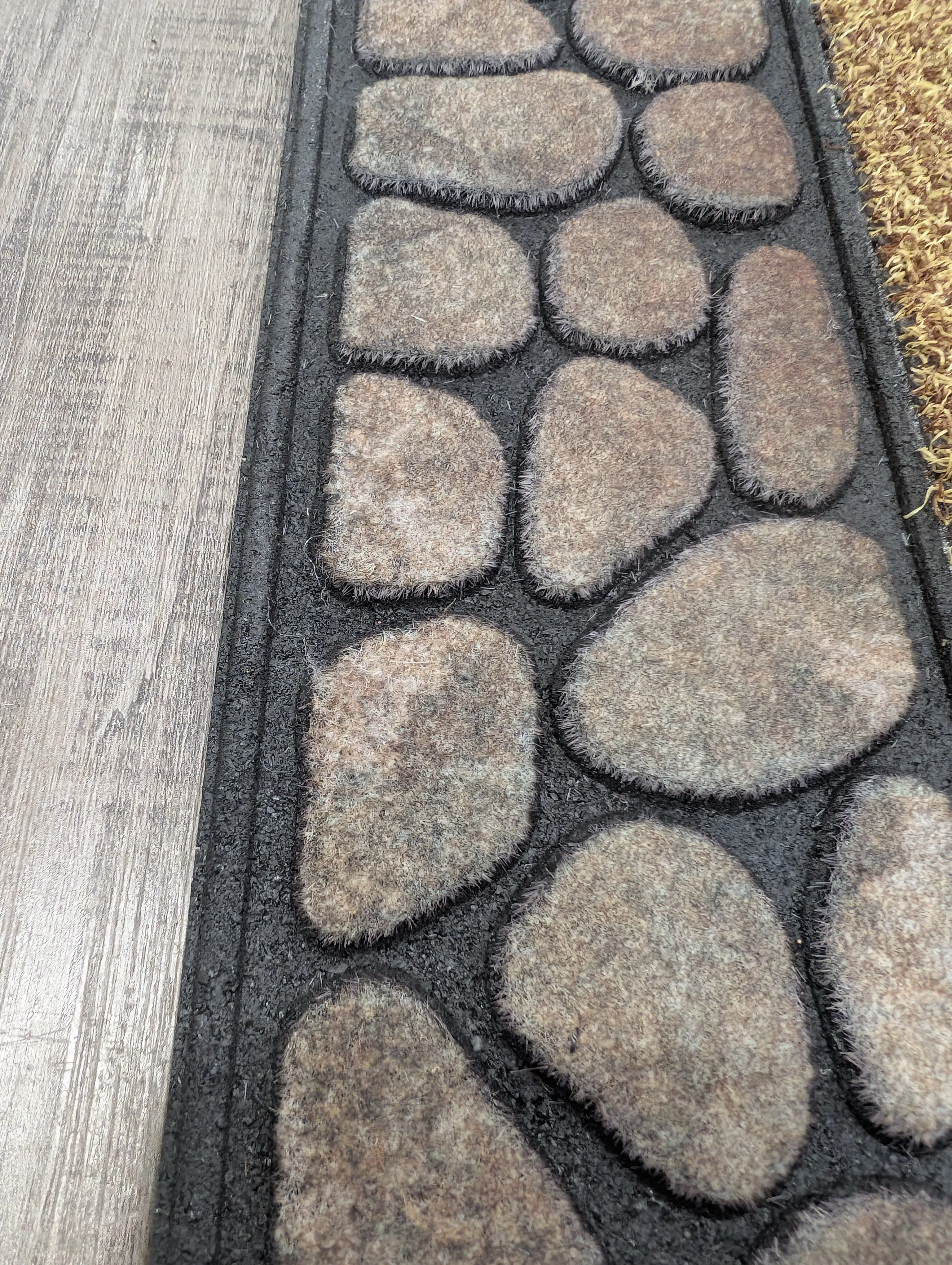 Outdoor Mat Pebble Border 45x76cm - Brown