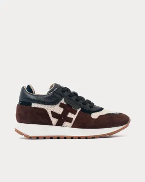 Road Runner Cappucino Low Top Sneakers