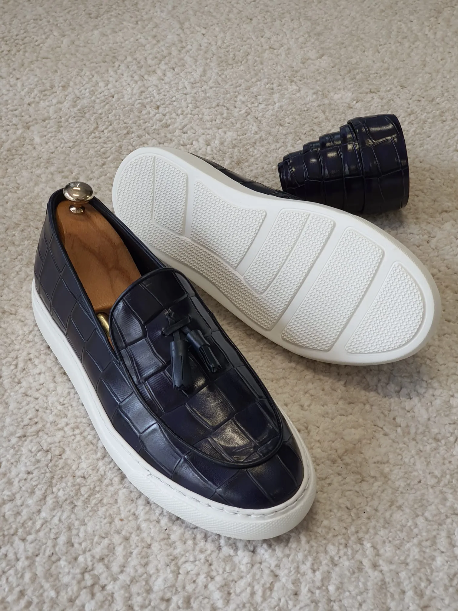 Ross Sardinelli Eva Sole Croc Design Navy Blue Tasseled Leather Shoes