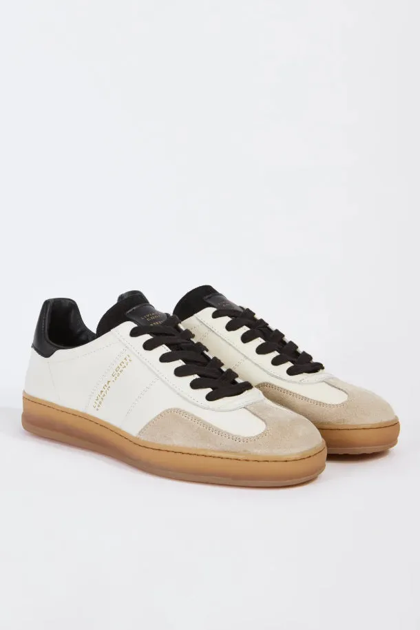 S5/A5SC46 Sneakers