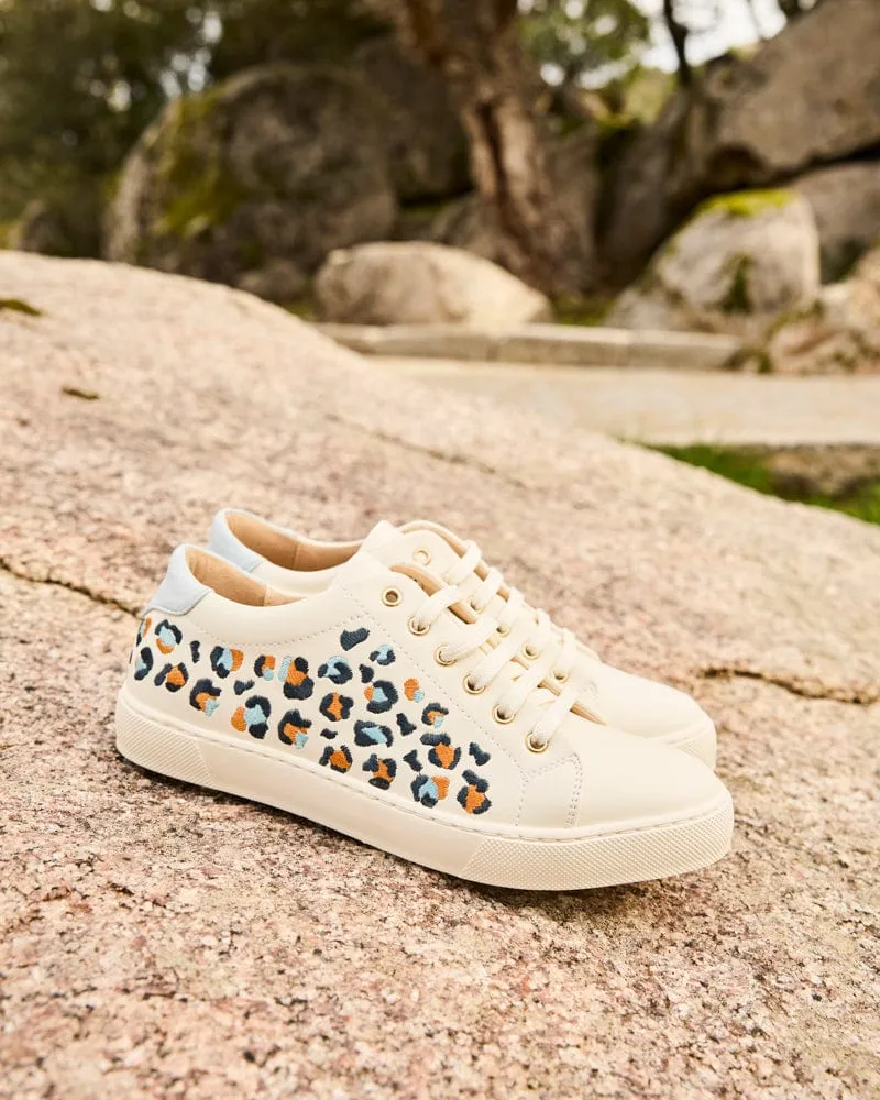 Virevolte Recycled Grain Leather Vegan Sneakers | Leo